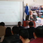El Phd. Carlos Castillo Chávez habló de la aplicación de las matemáticas en las ciencias sociales y en la cotidianidad de las personas.