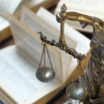 Leyes
